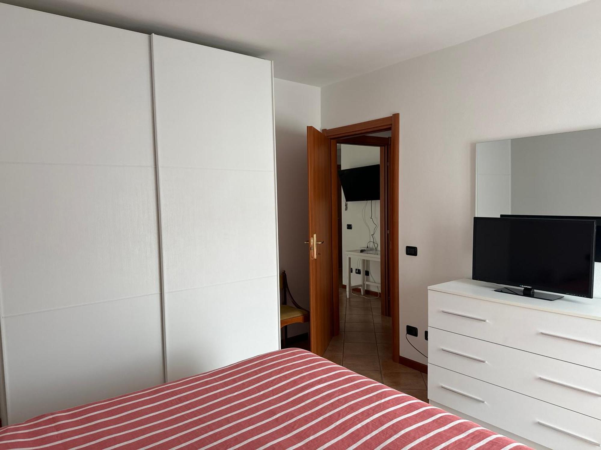 Suite Panoramica Casa Vacanza Di Alex G Oltre il Colle Ngoại thất bức ảnh